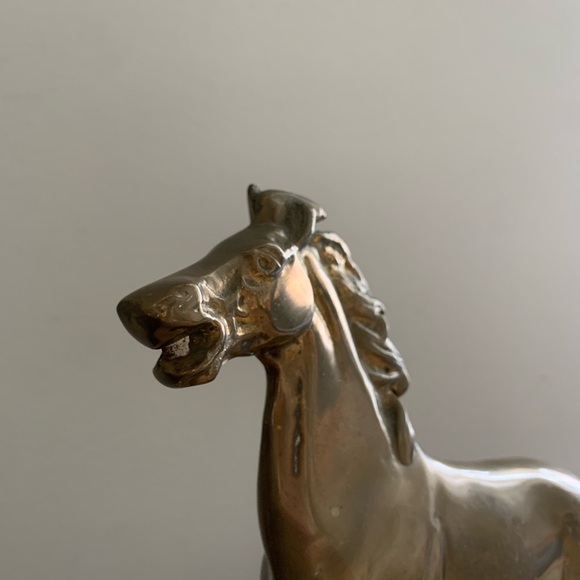 Vintage Brass Horse Sculpture Figure MCM Mantlepiece Classic Decor Timeless - Picture 5 of 7